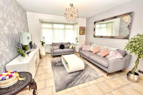 3 Cross Lane, Farnley, Leeds, LS12 5AA