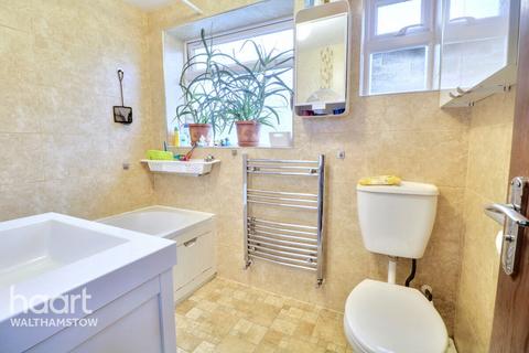 37 Salisbury Road, Chingford, London, E4 6TA