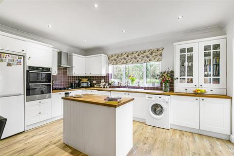 5 bedroom detached house for sale, Cornwall Road, Cheam, Sutton