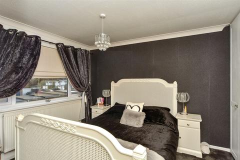 5 Wildman Close, Gillingham, ME8 9SL
