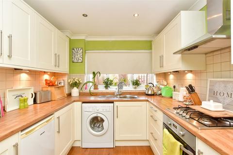 3 bedroom terraced house for sale, Wildman Close, Rainham, Gillingham, Kent