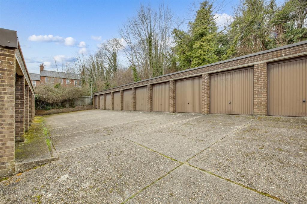 Garage block