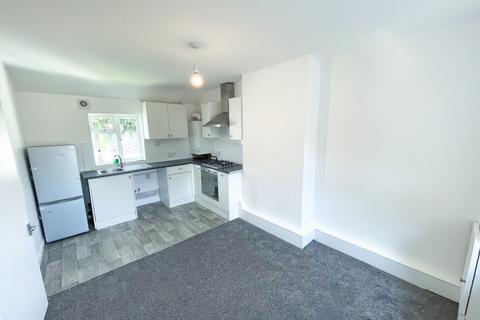 2 bedroom flat to rent, Feenan Highway, Tilbury, Essex, RM18 8ER, UK