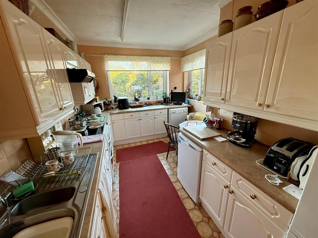Breakfast kitchen