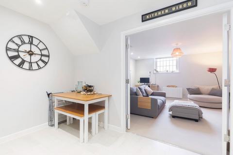 1 bedroom apartment for sale, Wesley House, St. Georges Street, Cheltenham, GL50