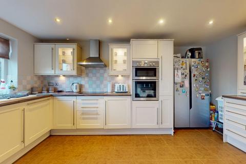 67 Britannia Drive, Gravesend, DA12 4RP