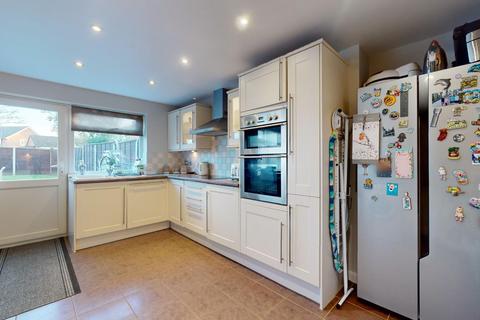 67 Britannia Drive, Gravesend, DA12 4RP