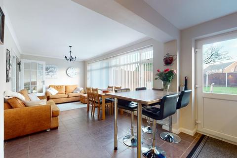 67 Britannia Drive, Gravesend, DA12 4RP