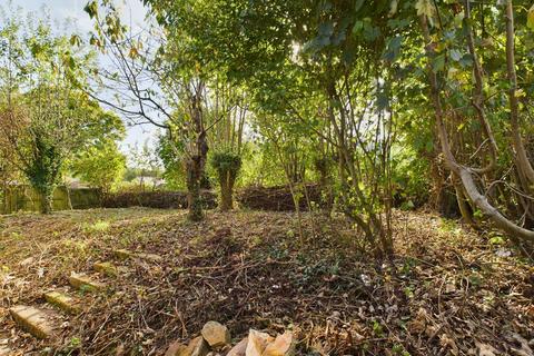 2 bedroom detached bungalow for sale, Whitchurch, Ross-On-Wye, HR9