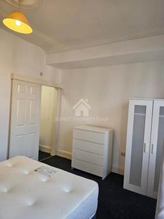 undefined, *AVAILABLE NOW*Room 4, 46 Watson Road, Worksop