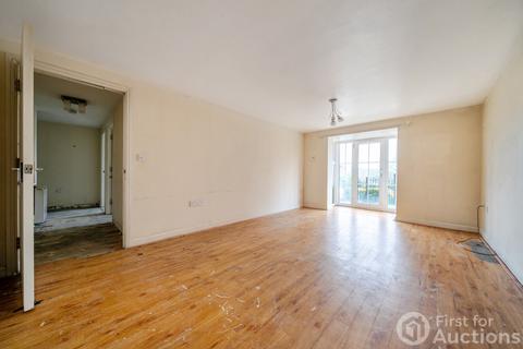 1 Ruskin, Caversham, Reading, RG4 6LE