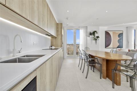 3 bedroom penthouse for sale, Sidney Street, E1