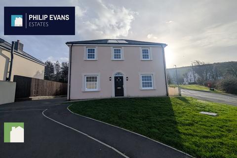 4 bedroom detached house to rent, Stad Craig Ddu, Llanon SY23