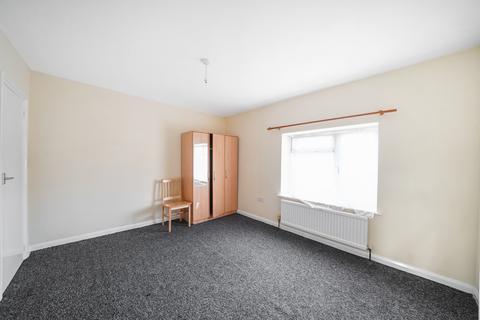 116 Gresham Road, London, NW10 9BY