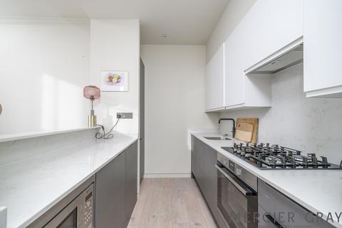 1 bedroom flat for sale, Gloucester Avenue, London NW1