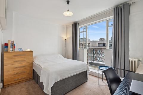 Studio for sale, Russell Court, Bloomsbury, London WC1H