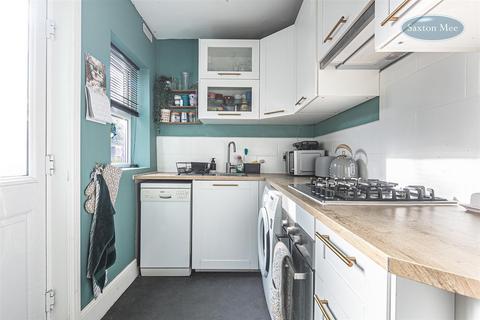 117 Dixon Road, Sheffield, S6 4GA
