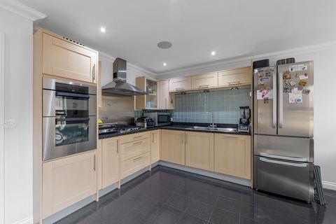 57 Cavendish Walk, Epsom, KT19 8AP