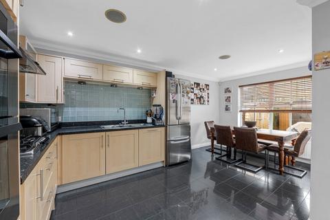 57 Cavendish Walk, Epsom, KT19 8AP
