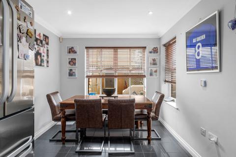 57 Cavendish Walk, Epsom, KT19 8AP