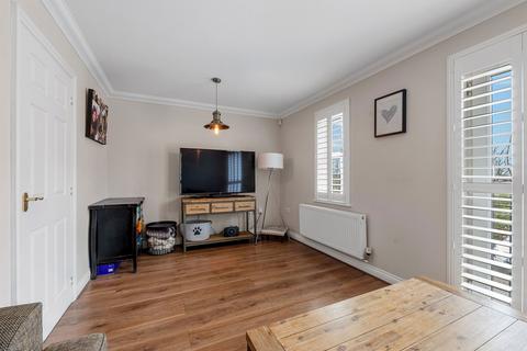 57 Cavendish Walk, Epsom, KT19 8AP