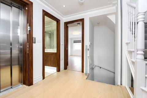 3 bedroom apartment to rent, Cornwall Gardens, London, SW7