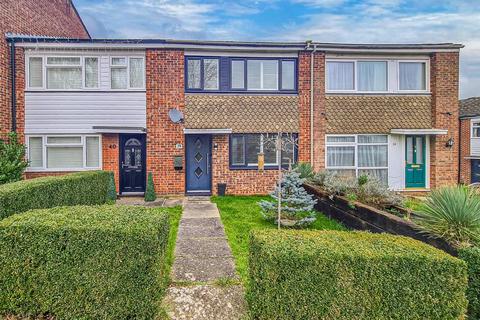 3 bedroom terraced house for sale, Rowley Furrows, Linslade