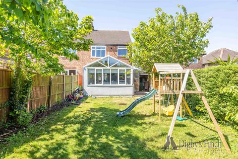 9 Thomas Avenue, Radcliffe On Trent, Nottingham, NG12 2HT