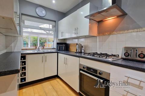 9 Thomas Avenue, Radcliffe On Trent, Nottingham, NG12 2HT