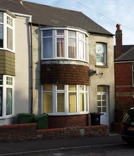 2 bedroom house to rent, Prince Of Wales Road, Weymouth, Dorset, DT4