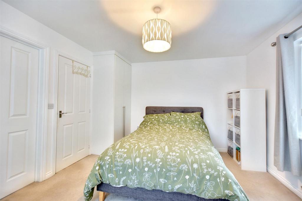 Bedroom 1 2.jpeg