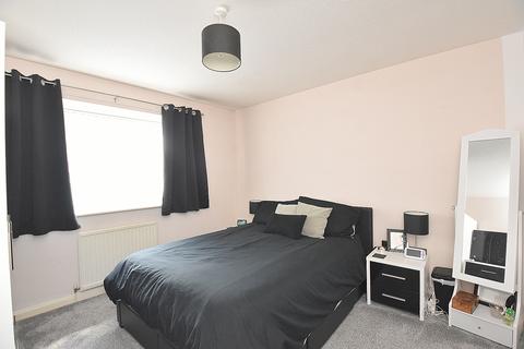 13 Blackmore Chase, Wincanton, BA9 9SB