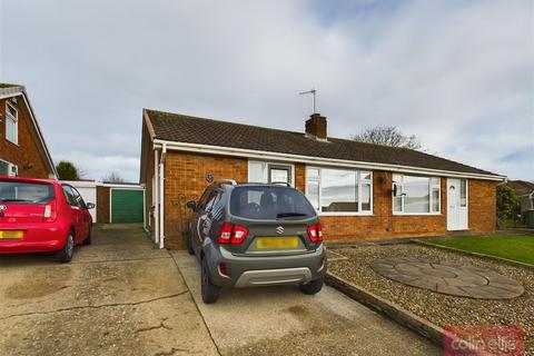 2 bedroom semi-detached bungalow for sale, Rimington Way, Scarborough