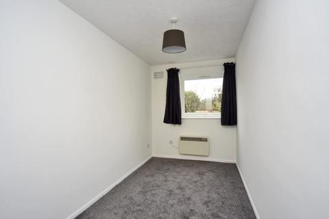 2 bedroom apartment to rent, Fulmer Court, Surbiton