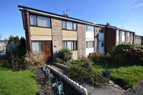 3 bedroom end of terrace house for sale, Valley Crescent, Wrenthorpe, Wakefield, West Yorkshire