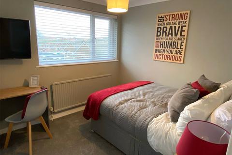 37 Shefford Crescent, Wokingham, RG40 1YP