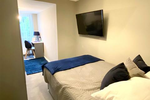 37 Shefford Crescent, Wokingham, RG40 1YP