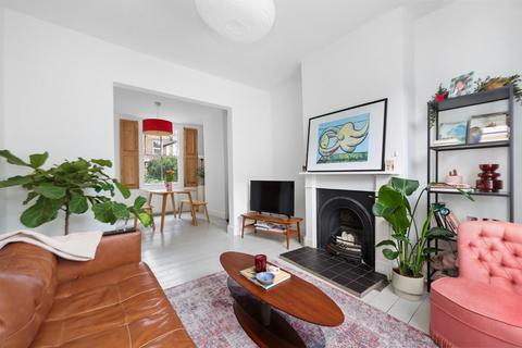 2 bedroom terraced house for sale, Quilter Street, London, E2