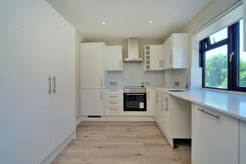 undefined, Farm Road, Esher