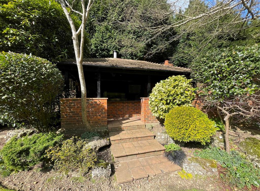 Outdoor Kitchen