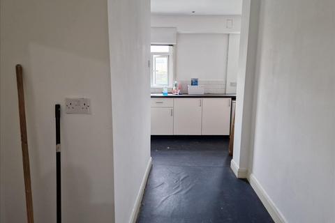 Warehouse to rent, 295-297 Haggerston Road, Dalston, London, E8