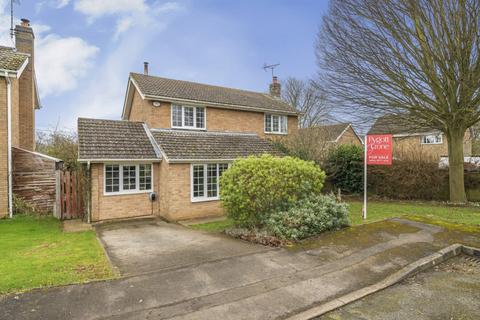 4 bedroom detached house for sale, Millfield Crescent, Caythorpe, Grantham, Lincolnshire, NG32