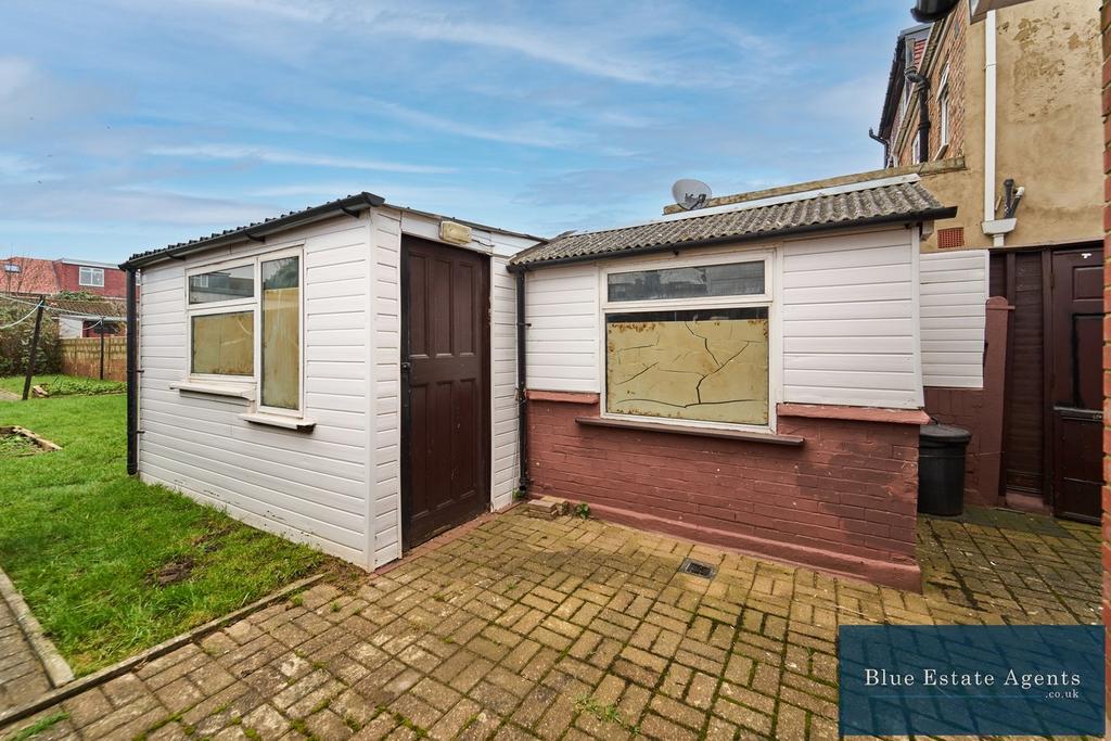 Rear Garden Shed