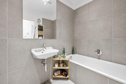 Flat 4, 4 Minerva Street, London, E2 9EH
