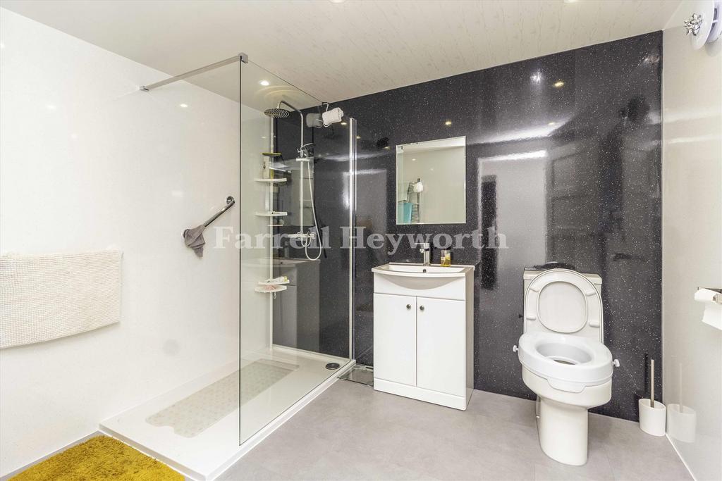 GF Shower room