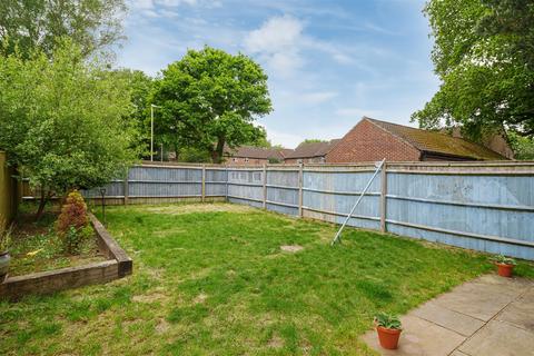 3 bedroom detached bungalow for sale, Fern Close, Petersfield, Hampshire