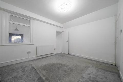 4 bedroom terraced house for sale, Woodhayes Road, Harlesden, London