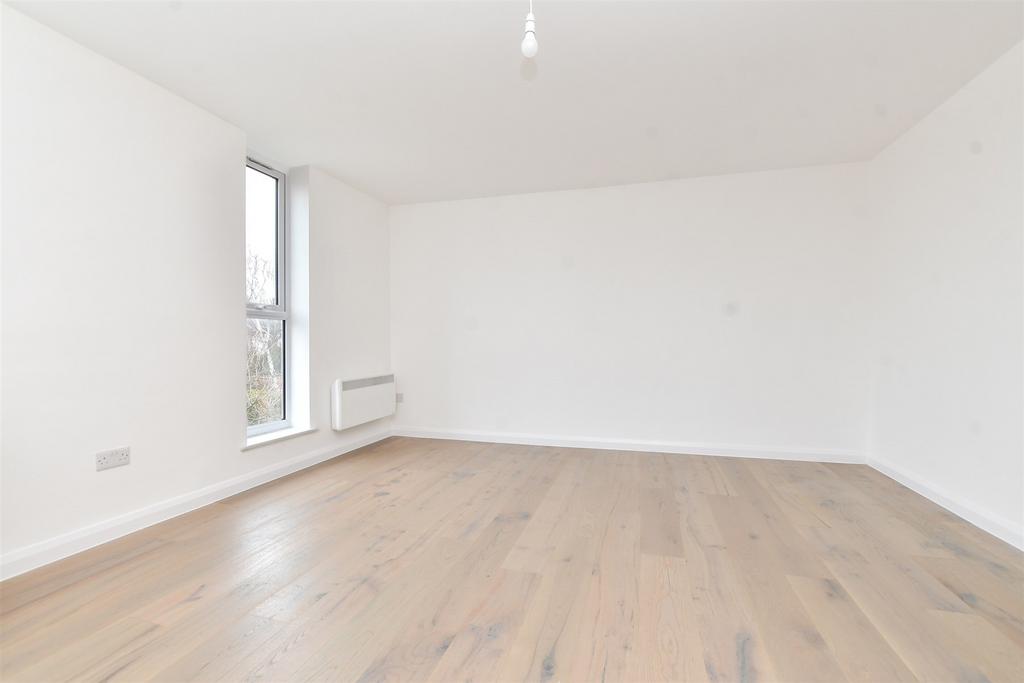Kitchen / Living Room