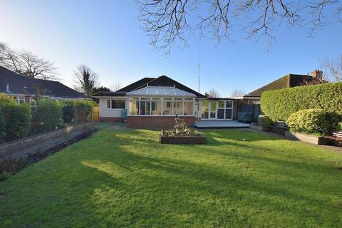 3 bedroom detached bungalow for sale, Crossmead Avenue, New Milton, Hampshire. BH25 6NF