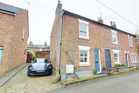 2 bedroom end of terrace house for sale, Albert Street, Tring